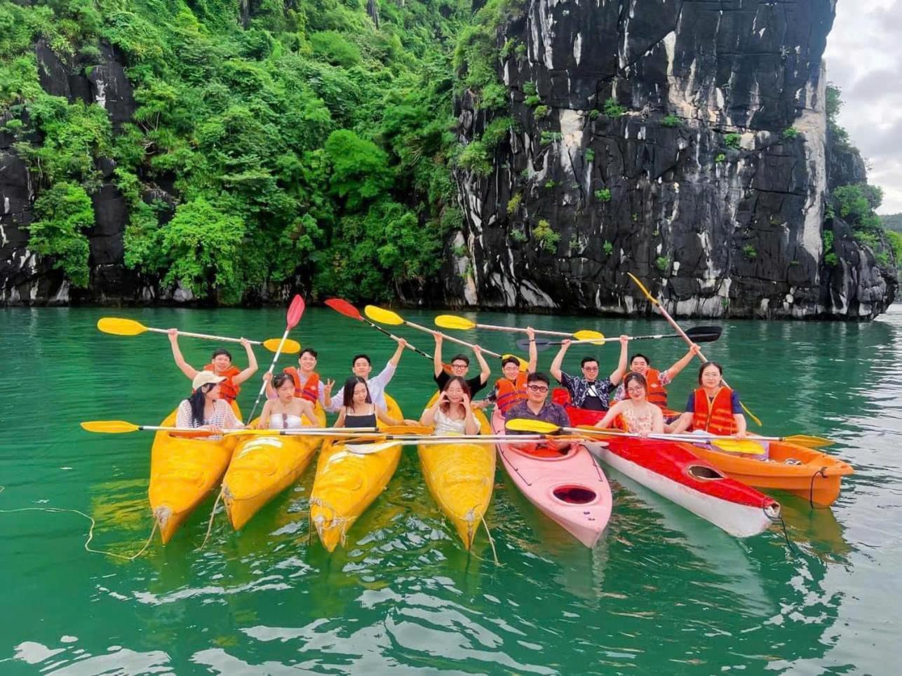 Cat Ba Madame Duyen Hotel Chan Chau 외부 사진